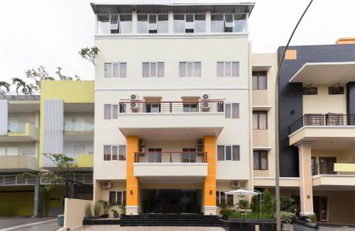 Serpong House | RedDoorz Plus @ Boulevard Residence BSD