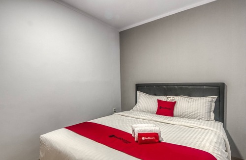 Gambir House | RedDoorz Plus @ Cideng Timur