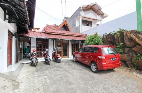 Prawirotaman House | RedDoorz Plus near Alun Alun Selatan