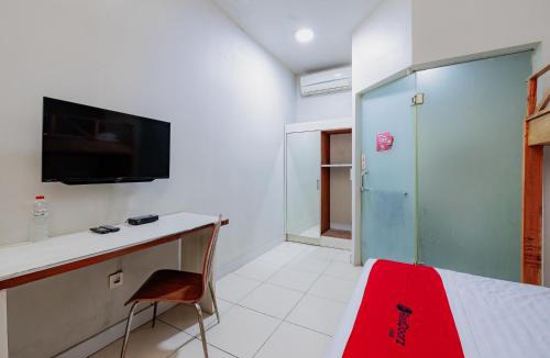 Astana Anyar House | RedDoorz Plus near Asia Afrika 3