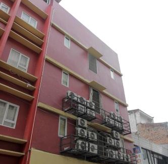 Jaka Sampurna House | RedDoorz Plus near Galaxy Bekasi