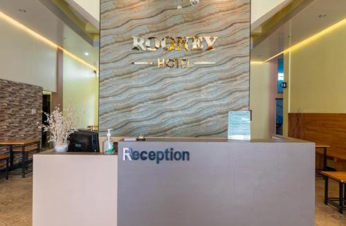 Pematangsiantar Hotel | RedDoorz Plus near Ramayana Pematangsiantar