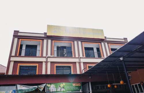 Biringkanya Hotel | RedDoorz Plus near Sultan Hasanuddin Airport