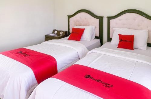 Pameungpeuk Hotel | RedDoorz Resort Syariah at Hotel ANB Pameungpeuk Garut