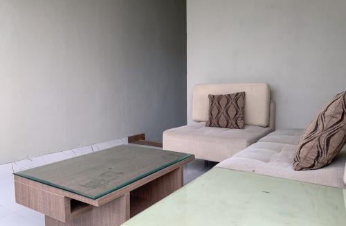 Sleman Hotel | RedDoorz Syariah at Mlati Yogyakarta
