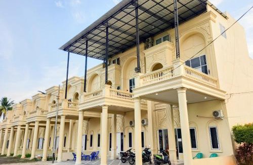 Bungo Hotel | RedDoorz Syariah at Sungai Pinang Muara Bungo