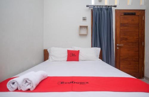 Sinduadi House | RedDoorz Syariah near Pascasarjana UGM 3