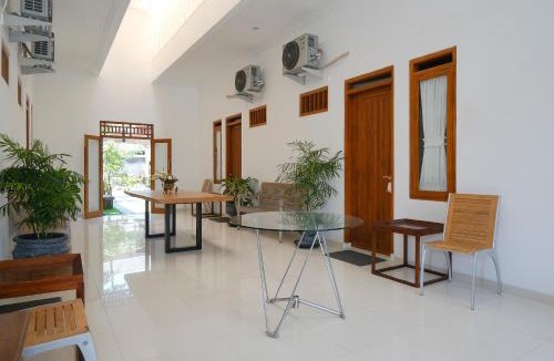 Mlati Hotel | RedDoorz Syariah near Taman Pelangi Jogja 2