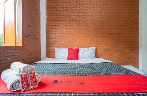 Kediri House | RedDoorz syariah @ Selomangleng Kediri