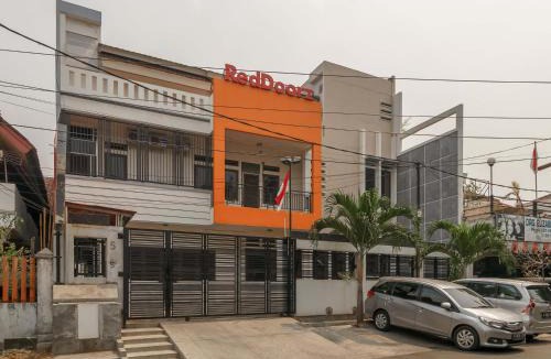 Tanjung Duren Utara House | RedDoorz @ Tanjung Duren