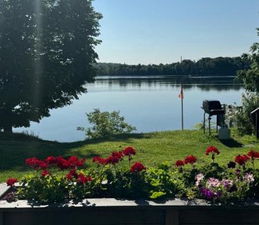 Lyndhurst House | Redfish Cottages