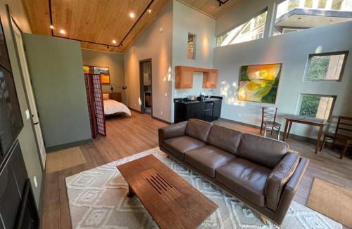 Port Orford Villa | Redfish Rocks Villas - Green