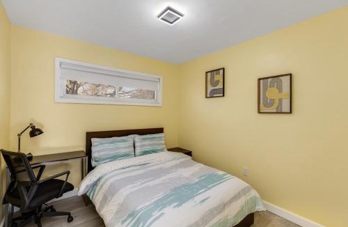 Redford House | Redford Ranch #1 Room