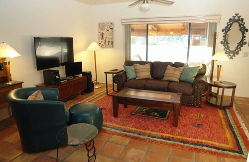 Tucson House | Redington Hideaway, comfort and quiet with sweeping desert and mountain views