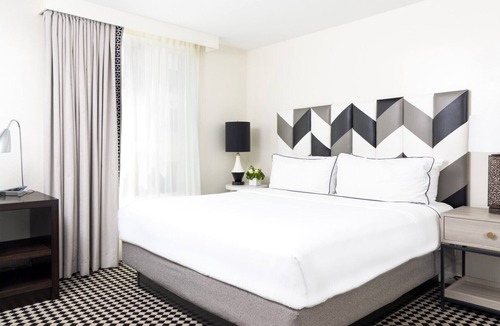 Norma Triangle Hotel | Rediscover Old Hollywood in Luxurious Suite! Rooftop Swimming Pool, Balcony!