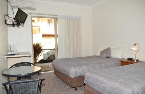 Redland Bay Hotel | Redland Bay Motel