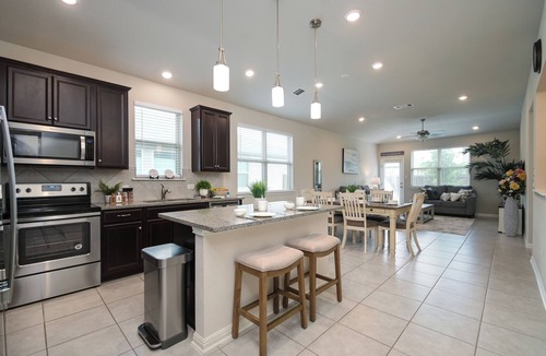 Stone Oak House | Redland Home - 4 Bedrooms, one story house