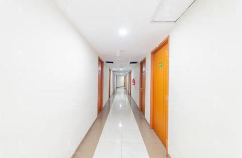 South Tangerang Hotel | RedLiving Apartemen Green Lake View Ciputat - Pelangi Rooms 1 Tower E
