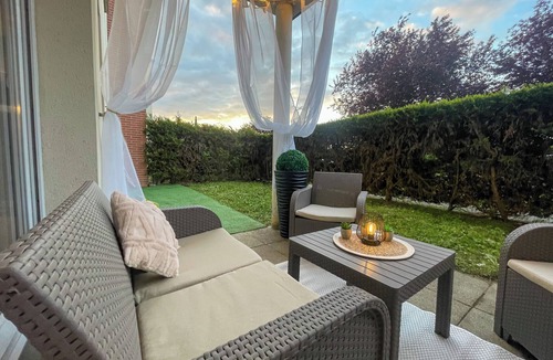 Saint - Martin - du - Touch Apartment | RedLounge, a haven of peace with pool and garden