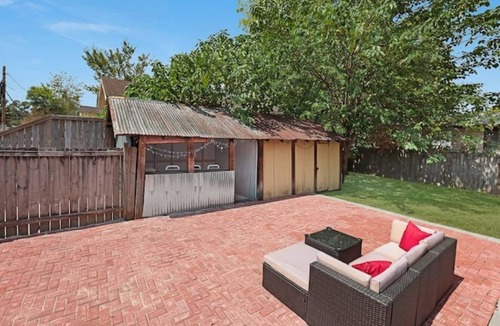 Roseland Terrace Historic District House | Redstick Cottage