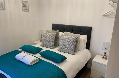 Irby House | Redstones Cottage