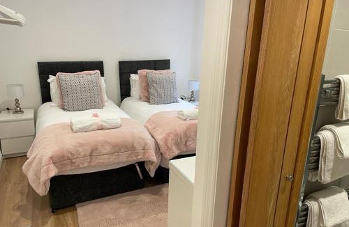 Irby House | Redstones Cottage