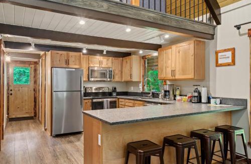Ashford Ski Chalet | Redtail Rendezvous Private A-Frame Cabin Near Mount Rainier
