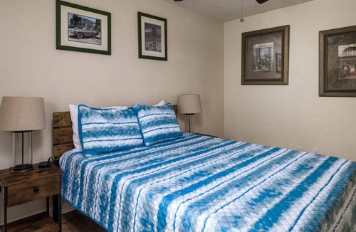 Pflugerville House | Reduced rates! Dog-Friendly, Pool, Beautiful Backyard, 3 Decks, Wifi, Short Drive to DT Austin