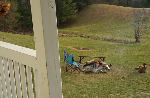 Mouth of Wilson Cottage | REDUCED RATES! Hike Grayson! Instant Book!