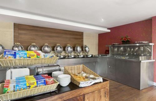 Oldbury Hotel | Redwings Lodge Birmingham