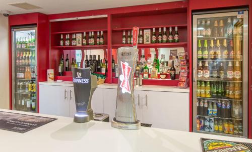 Wolverhampton Hotel | Redwings Lodge Wolverhampton Central