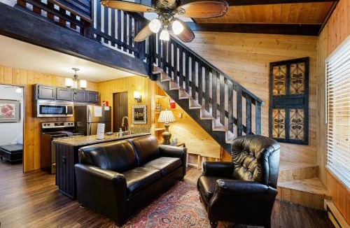 Angel Fire House | Redwood Commons B12