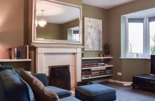 Hoby House | Redwood House