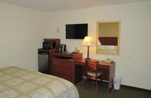 Santa Rosa Hotel | Redwood Inn