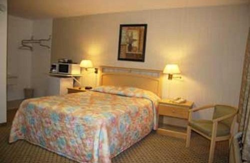 Santa Rosa Hotel | Redwood Inn