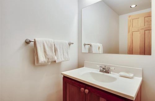 Stowe Area House | Redwood