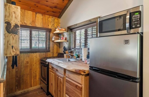 Indian River Cabin | Reed's on the River Cabin 4