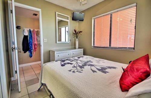 Indian Rocks Beach Apartment | Reef Club 301