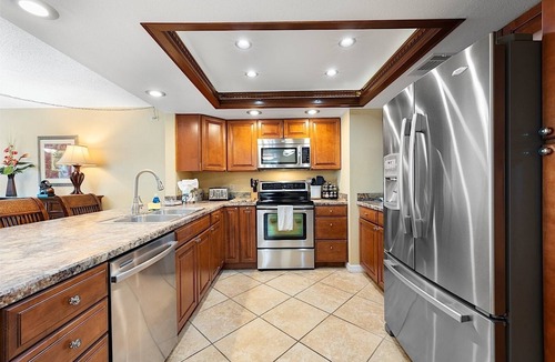 Indian Rocks Beach Condo | REEF CLUB Direct Ocean Views TOP FLOOR Sunsets 10% Dscnt week Great Restaurants