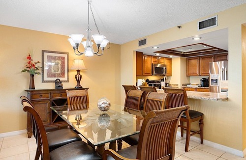Indian Rocks Beach Condo | REEF CLUB Direct Ocean Views TOP FLOOR Sunsets 10% Dscnt week Great Restaurants
