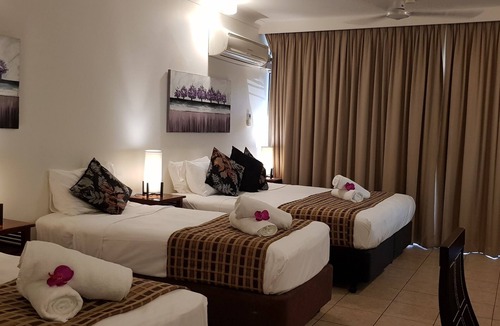 Cairns North Hotel | Reef Palms Motel