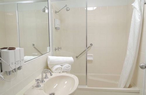 Cairns North Hotel | Reef Palms Motel