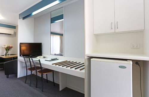 West Mackay Hotel | Reef Resort Motel