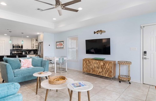 Rockport Cottage | Reel Livin