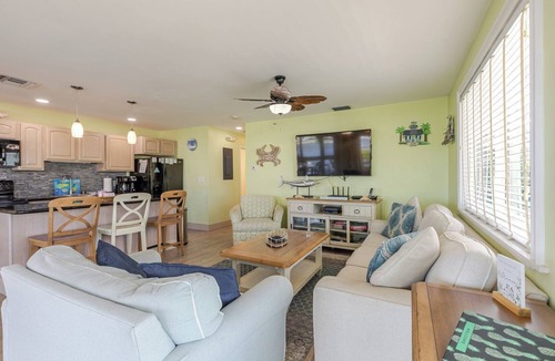 Marathon House | Reel Paradise I - 2bed/2bath half duplex with private pool & dockage