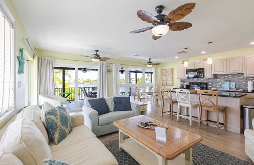 Marathon House | Reel Paradise I - 2bed/2bath half duplex with private pool & dockage