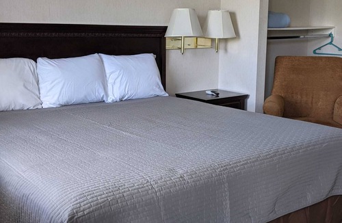 Tiptonville Hotel | Reelfoot Lake Inn