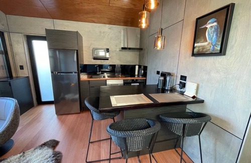 Okiato Villa | Reelhaus Retreat