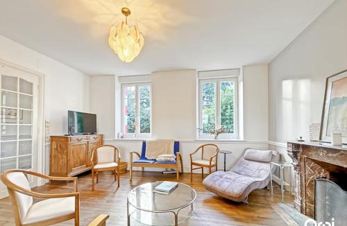 Queven House | REF 495 Quéven type 7 manor house