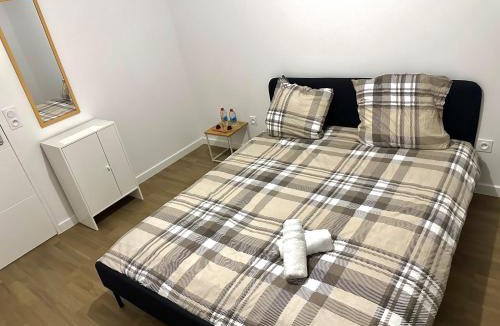 Chessy House | Ref D chambre à louer à 6 minutes de Disneyland dans un grand appartement partagé
